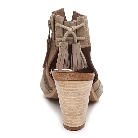 EUC Miz Mooz leather sandals - Picture 3 of 13